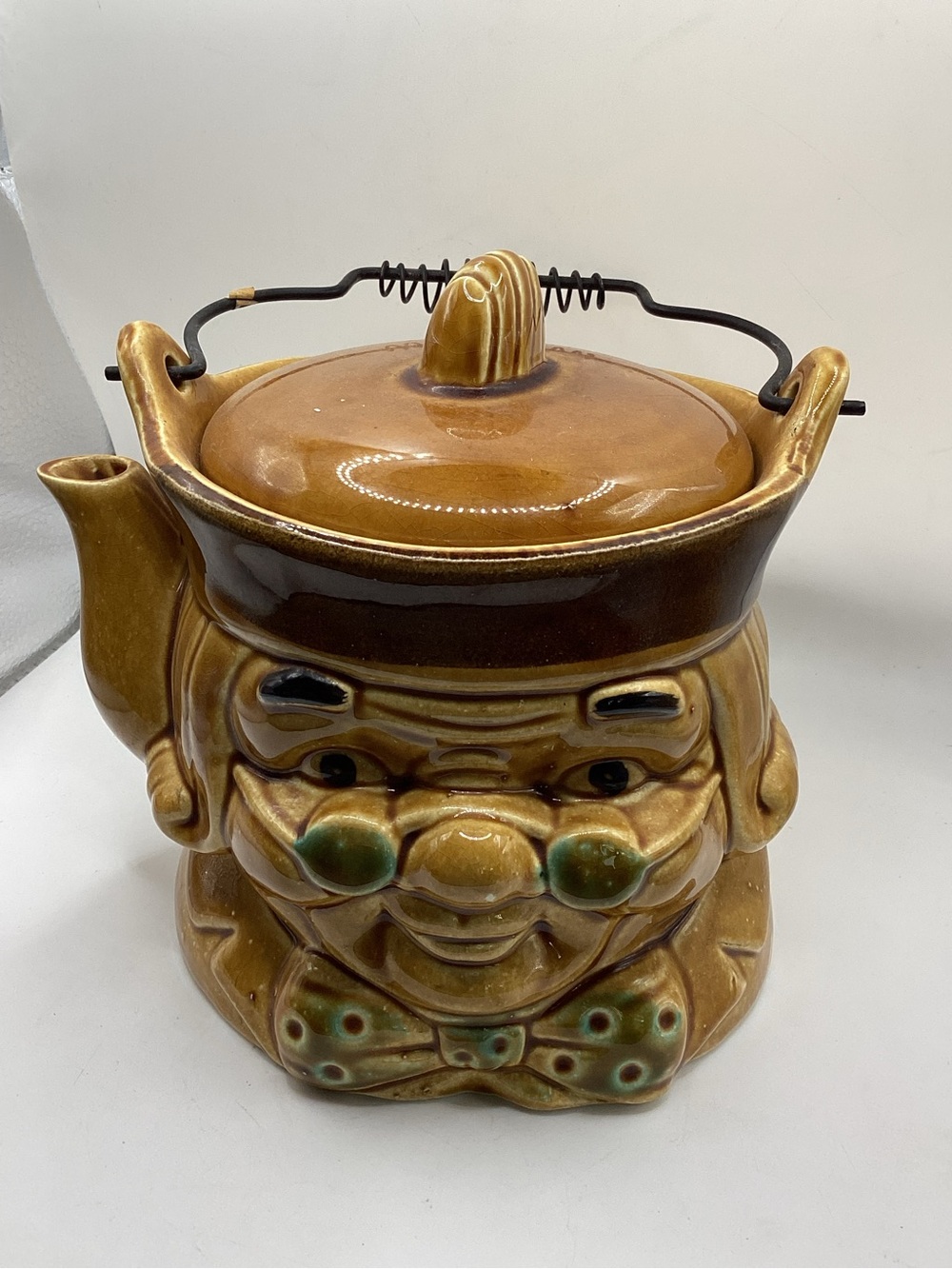 Vtg figural Benjamin Franklin decorative teapot or planter